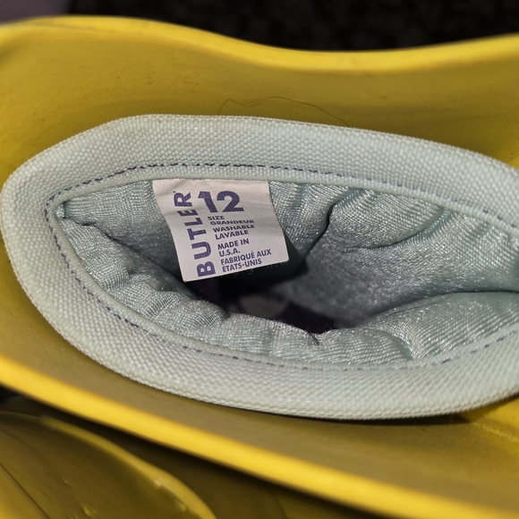 Super Kids Yellow Rain Boots - Picture 3 of 7